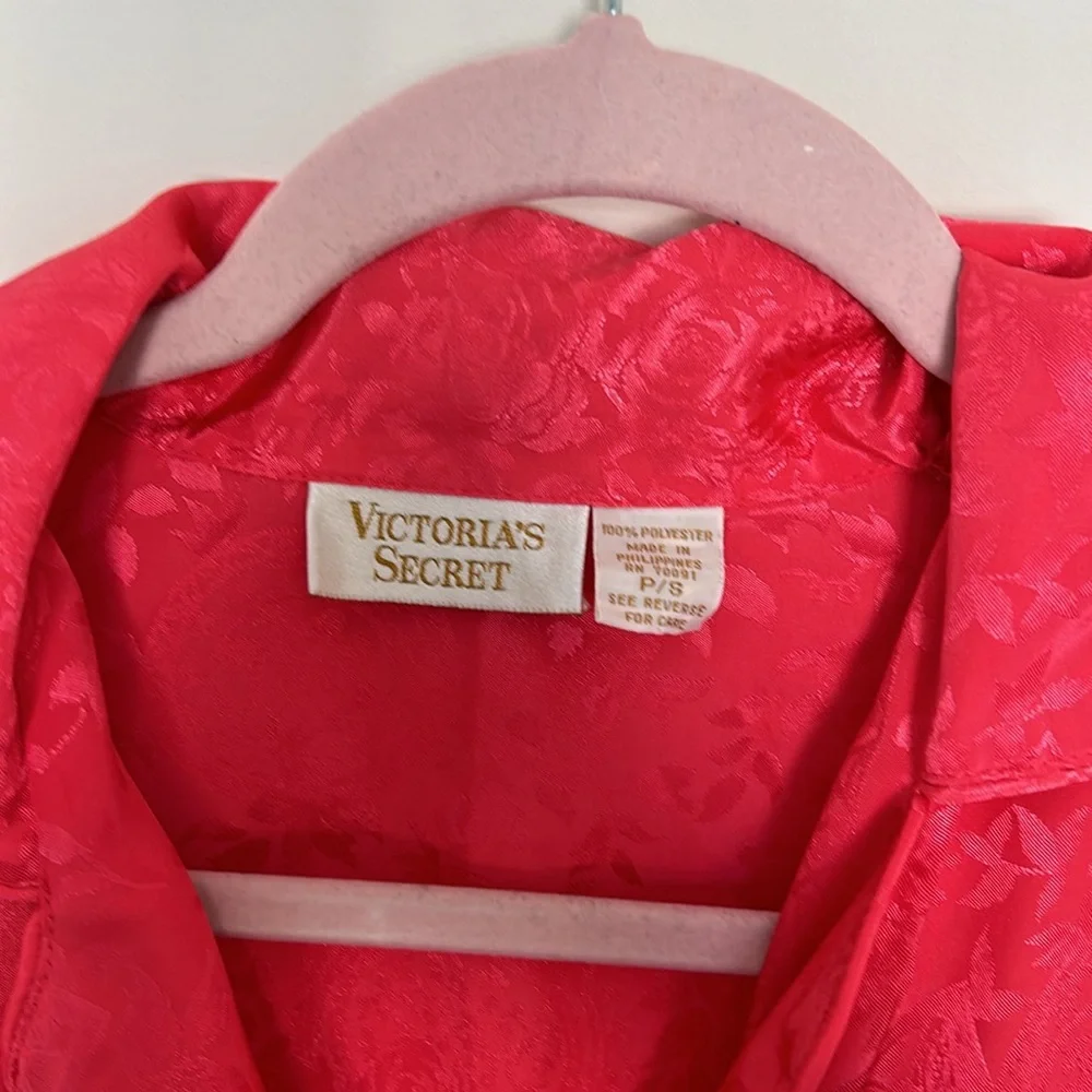 Vintage Victoria’s Secret Gold Label Nightie‎ and Kimono Style Robe Set - Red